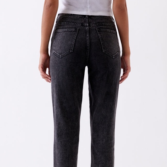 Pacsun Beverly Wash Mom Jeans - Picture 5 of 8